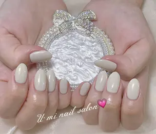 ネイル U·Mi nail salon所属・U·Mi 上野御徒町容のネイルデザイン