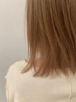 ミディアム カラー 加藤 綾華のヘアスタイル