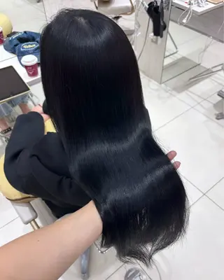 ロング カラー 透明感カラー / レイヤー/ mamiのヘアスタイル