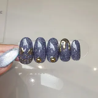 ネイル 💙🤍Tiary M🤍💙のネイルデザイン