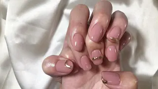 ネイル nailsalon　hue所属・小山 羽奈のネイルデザイン