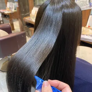 セミロング 加藤 実穂のヘアスタイル