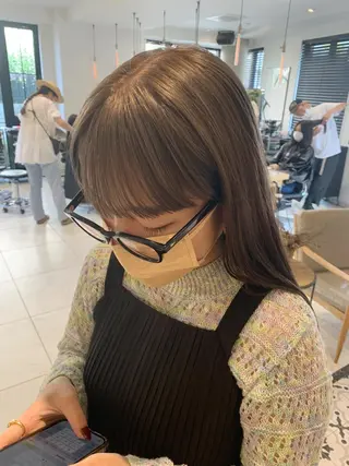 セミロング カラー TENELE所属・チバ タクミのヘアスタイル