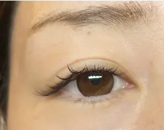 マツエク・マツパ 毛染め工房所属・まほ  平野/ 長吉六反/喜連瓜破のマツエク・マツパデザイン