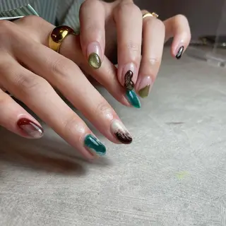 ネイル my&所属・my&_ maimiのネイルデザイン