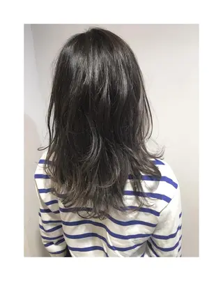 ロング カラー 美髪・髪質改善 有田怜平のヘアスタイル