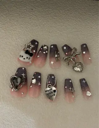 ネイル shareplus honmachi所属・Lim nail🤍 Ayaのネイルデザイン