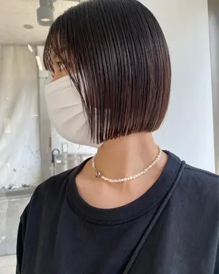 ショート カラー センターパート/ 暖色カラーayuのヘアスタイル