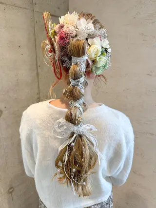 ロング ヘアアレンジ 女性に人気♪ はやしほのかのヘアスタイル