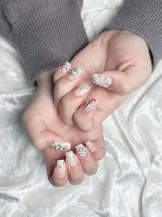 ネイル うにゃねいる🌷 Mayaのネイルデザイン