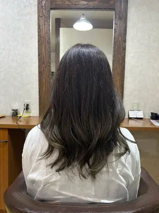 セミロング ヘアメイクストリート所属・今坂 遥香のヘアスタイル