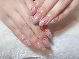 ネイル ユミネイルサロン所属・ユミ ネイルサロンのネイルデザイン