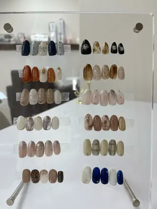 ネイル Nail Salon ibelu恵比寿西口店所属・酒谷 美和のネイルデザイン