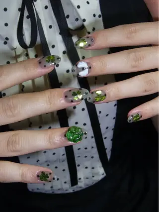 ネイル チハル ミチハタのネイルデザイン