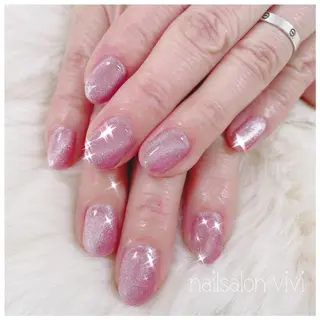 ネイル ＶＩＶＩ nailsalonのネイルデザイン
