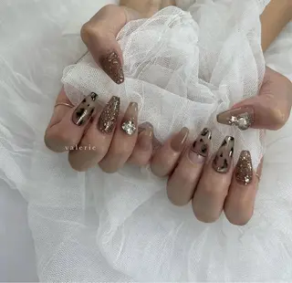 セミロング private nailsalon valerie所属・valerie /  miyuのネイルデザイン