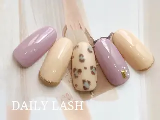 ネイル S Sの眉毛・アイブロウイメージ