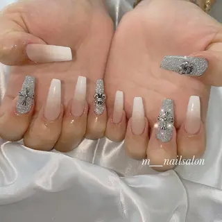 ネイル merci nail所属・merci nailのネイルデザイン