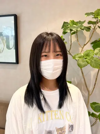 セミロング 髪質改善/ブリーチ ツヤ髪/shiinaのヘアスタイル