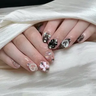 ネイル Maggie Nail🦩のネイルデザイン