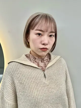 カラー 艶ブリーチ/表参道 ハイトーン /実乃梨のヘアスタイル