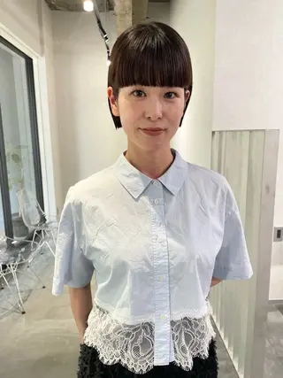 ショート ofF élua所属・🌵ボブ/切りっぱな し/ショート藤長芽生のヘアスタイル