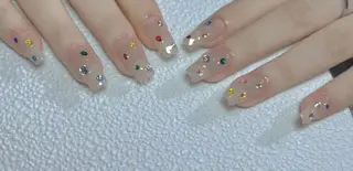 ネイル pink ladyサロン所属・べ にのネイルデザイン