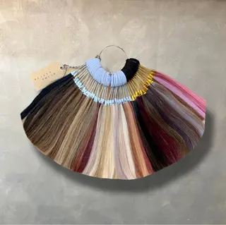 ロング CS made by SHACHU栄店所属・❤️‍🔥シールエク ＋カラー京❤️‍🔥のヘアスタイル