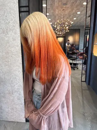 カラー earth ノノカ 柔らかベージュカラーのヘアスタイル