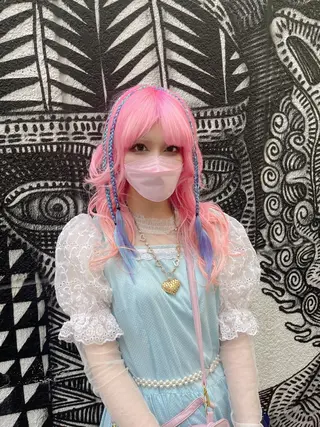 ロング カラー ヘアアレンジ haco+所属・🌈派手髪エクステ ブレイズ🌈ひろとのヘアスタイル