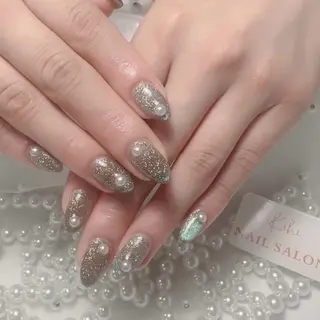 ネイル 💕鈴木ユリ パラジェル/オフ無料のネイルデザイン