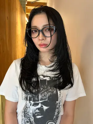 ロング land所属・透明感カラー/レイヤ ー🌙Honokaのヘアスタイル