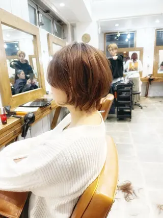 ショート カラー newline銀座所属・👑銀座ショート/ 絶壁補正/金子涼👑のヘアスタイル