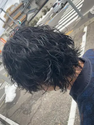 セミロング パーマ メンズ パーマが得意な【最高 悠斗】のヘアスタイル