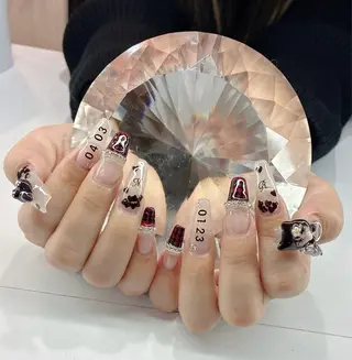 ネイル LoaChaton kaeのネイルデザイン