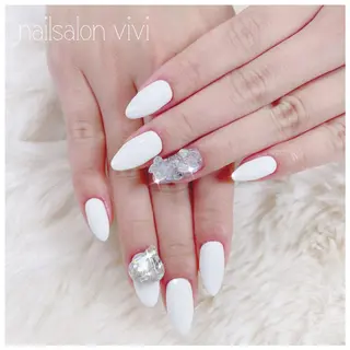 ネイル ＶＩＶＩ nailsalonのネイルデザイン