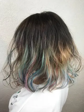 セミロング カラー デザインカラー🌈 高木リョウのヘアスタイル