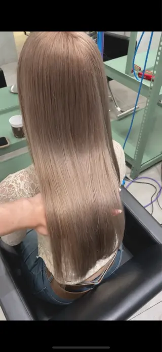 ロング カラー 透明感カラー🩶韓国 ヘア🩶ワカナのヘアスタイル