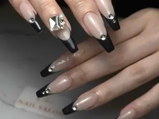 ネイル 💕鈴木ユリ パラジェル/オフ無料のネイルデザイン