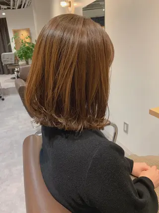 ミディアム MIA 菅原のヘアスタイル