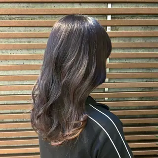 ロング カラー 秋山 達乃進のヘアスタイル