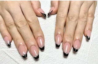 ネイル 濱嶋 結菜のネイルデザイン