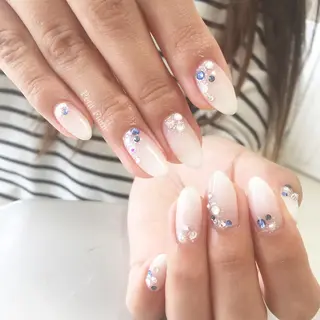 ネイル Petit Fleur所属・青柳 亜梨奈のマツエク・マツパデザイン