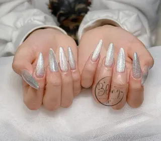 ロング Bling Salonのネイルデザイン