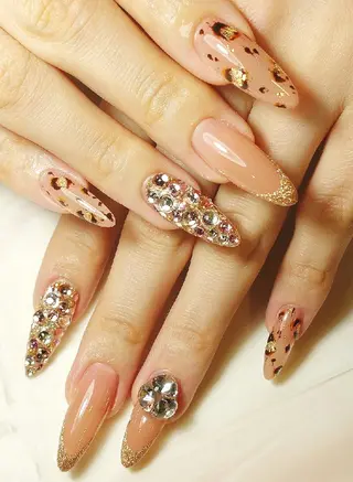 ネイル 柴田 彩のネイルデザイン