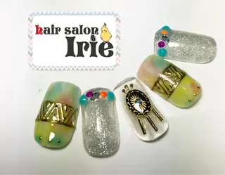 ネイル Hair salon Irie所属・與儀 知佳のネイルデザイン