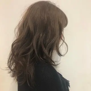 セミロング カラー パーマ ヘアアレンジ 🌷韓国レイヤー/艶 カラー🇰🇷amiのヘアスタイル