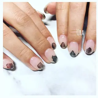 ネイル UrakoNail 《nail》のネイルデザイン