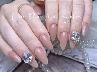 ネイル One plus StudioNailのネイルデザイン