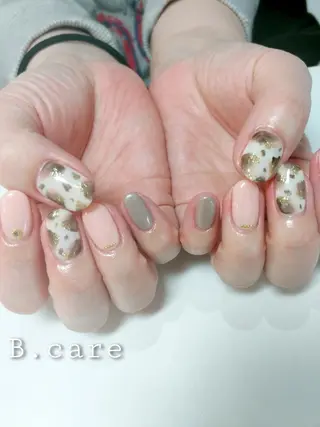 ネイル B.care自由ヶ丘所属・早坂  のネイルデザイン
